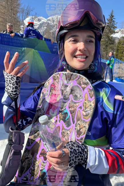 Milan Cortina Paralympics Snowboard Huckaby's Glitter