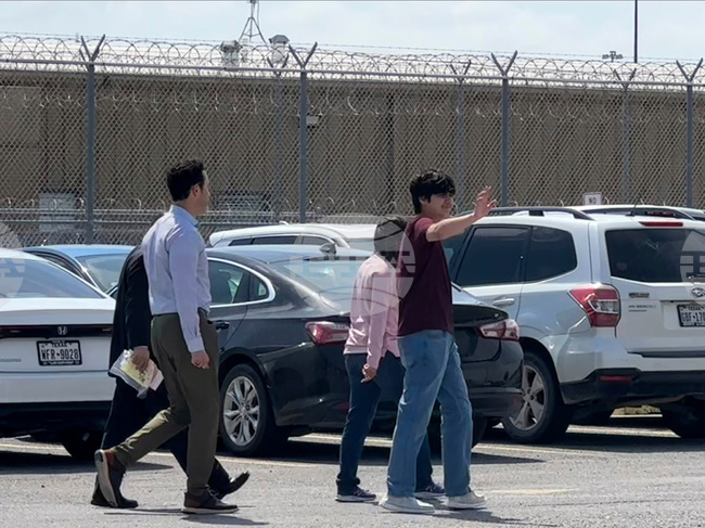 Immigration Mariachi Band