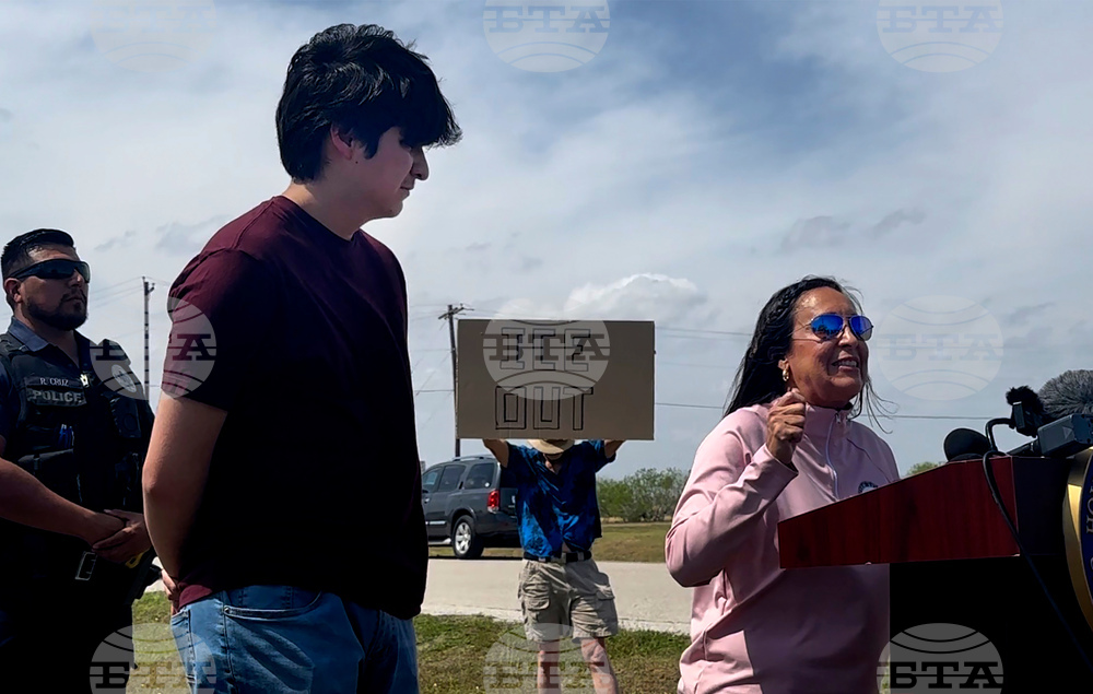 Immigration Mariachi Band