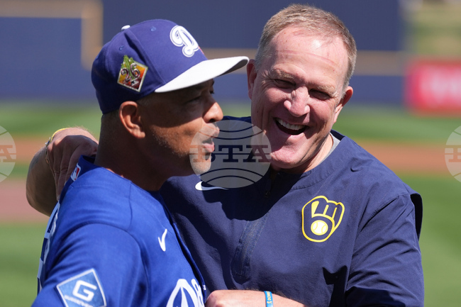 Dodgers Brewers Spring Baseball