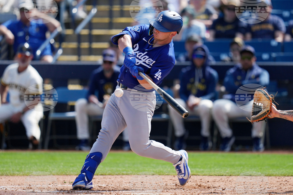 Dodgers Brewers Spring Baseball
