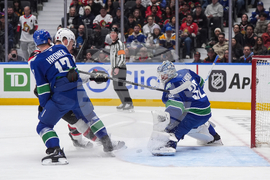 Senators Canucks Hockey