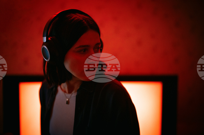 Film Review - Undertone