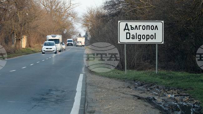 Силен дъжд е залял мост в село Медовец, община Дългопол, няма бедстващи хора