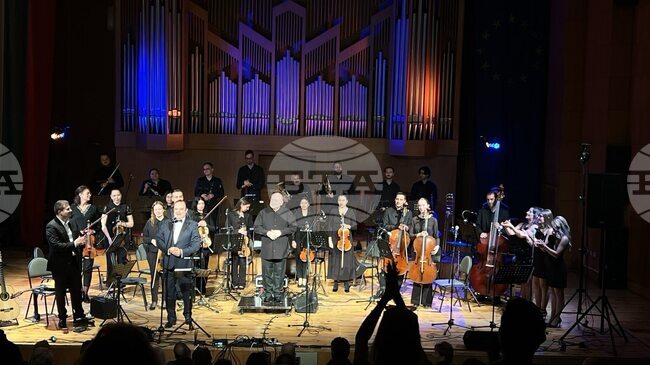 Симфониета-Враца гостува в Търговище на 12 март с концерта „Музиката на Испания и Латинска Америка“