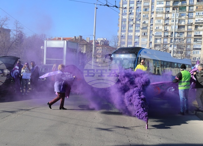 Кметът на Русе Пенчо Милков подкрепи протеста на служителите в градския транспорт