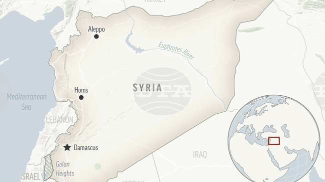 Предвождани от кюрдите сили заявиха, че са влезли в сблъсъци със сирийските правителствени в Рака