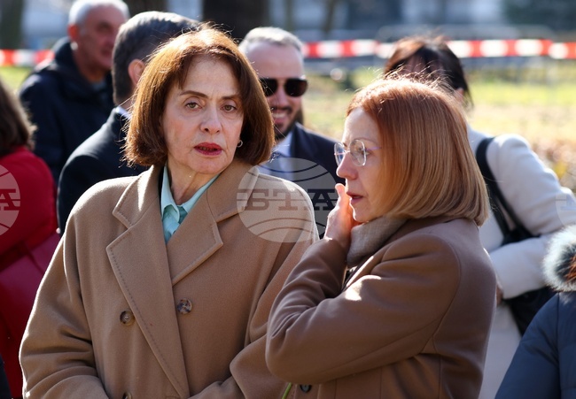 Днес празнуваме не само спасението на човешки души, но и паметта на България, към която трябва да се връщаме в тези сложни времена, каза Надежда Нейнски 