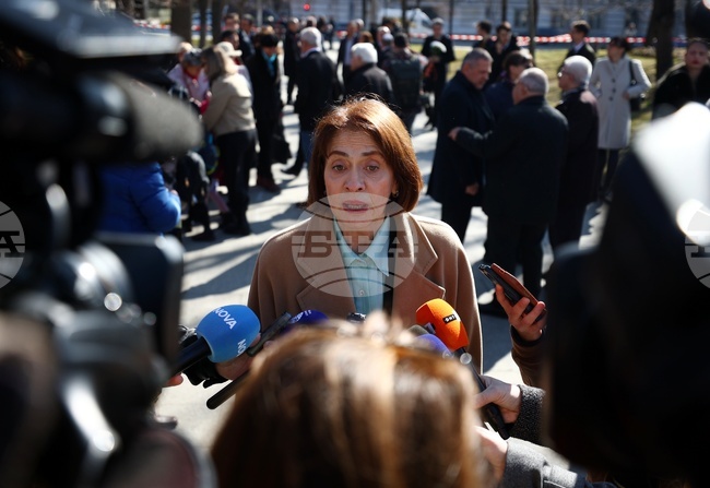 Надежда Нейнски - изявление