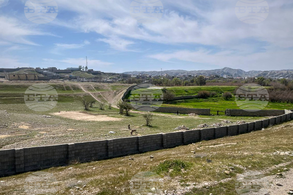 Iran US Fleeing Homes