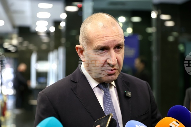 Rumen Radev Urges Government to Assess Energy Reserves Amid Global Price Shocks