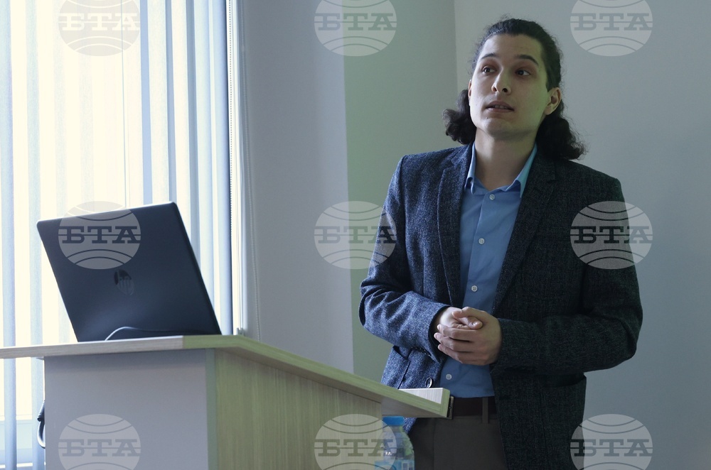 Институт по микробиология - тържествено честване