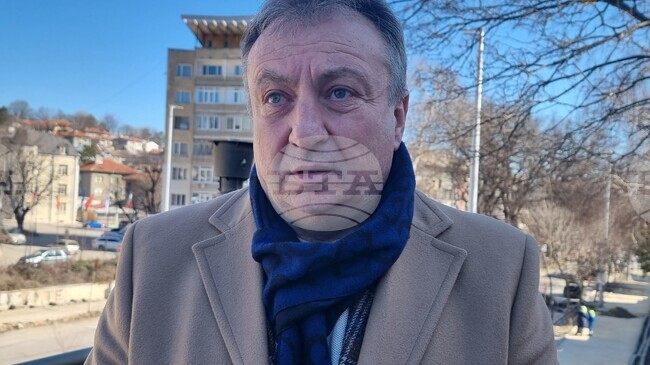 Кметът на Шумен Христо Христов откри обновената улица „Оборище“ в града 