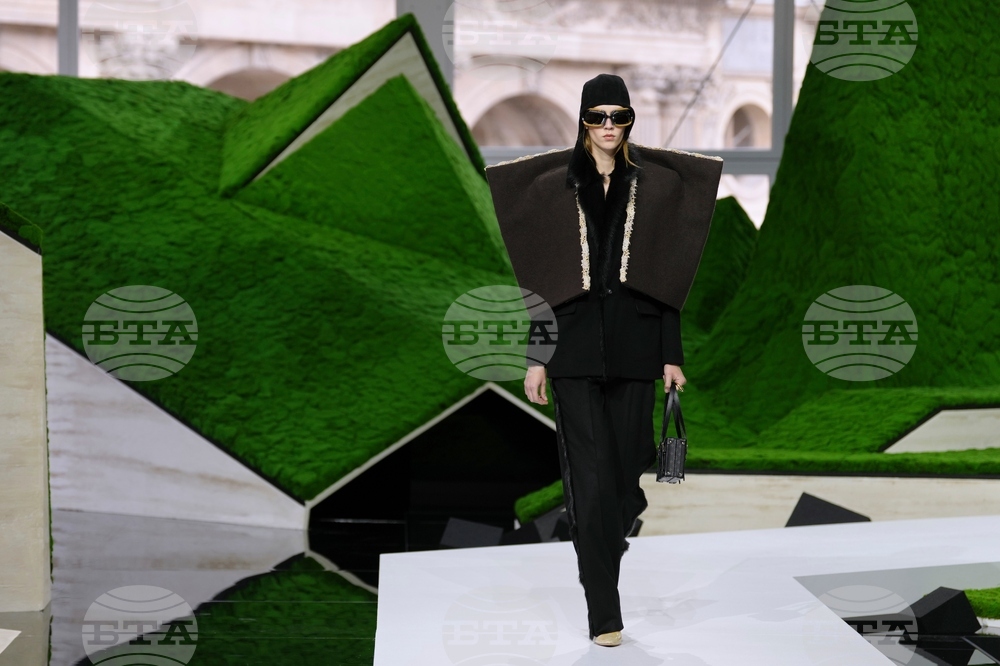 France Fashion Louis Vuitton F/W 26/27