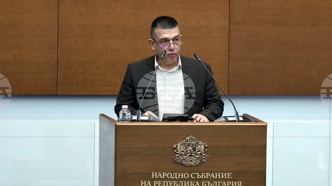 Агенция „Митници“ предприема действия за ежедневен мониторинг върху цените на горивата на вътрешния пазар, каза директорът на Агенцията Георги Димов 