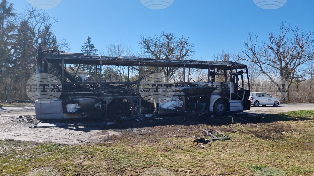 Стара Загора - изгорял автобус
