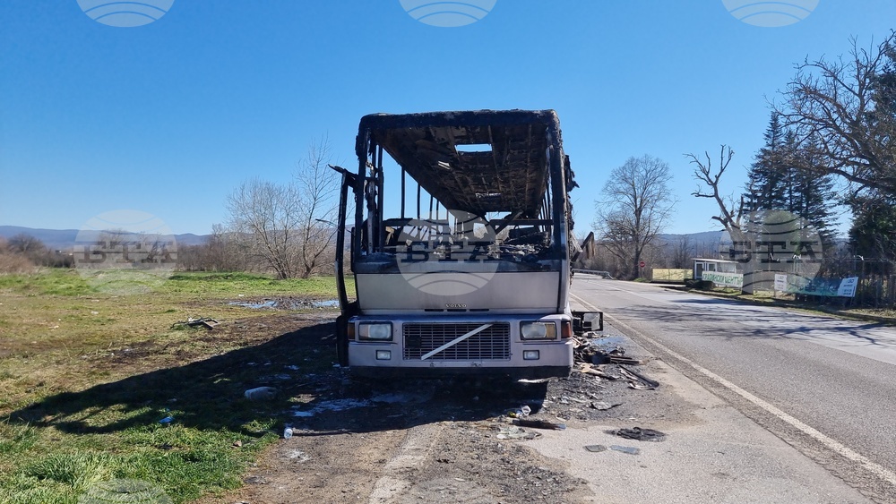 Стара Загора - изгорял автобус