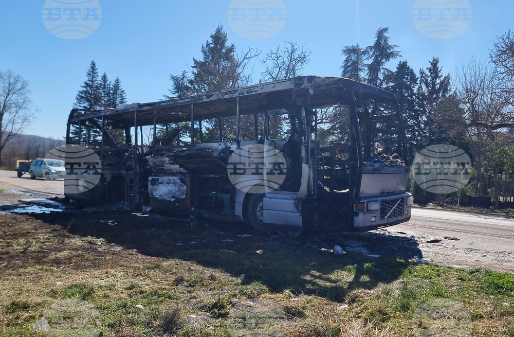 Стара Загора - изгорял автобус