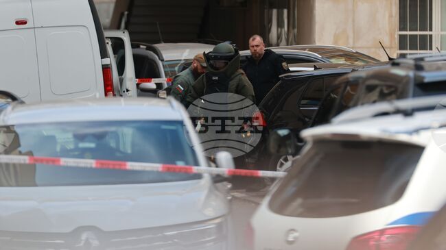 Заради забравен багаж от СДВР отцепиха улица в центъра на София 