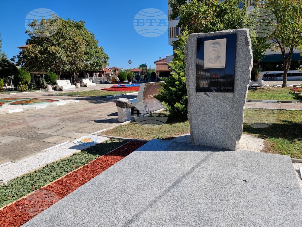 Паметни плочи на Васил Левски ще бъдат поставени във всички 21 села на община Стралджа