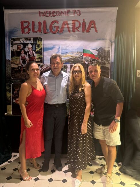 Със събития в Бали и Джакарта Българското посолство в Индонезия отбеляза националния празник на България