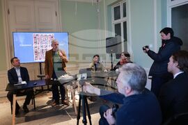 Bulgaria - Kilims - Foundation - Rare Finds