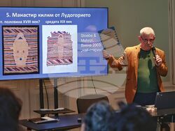 Bulgaria - Kilims - Foundation - Rare Finds