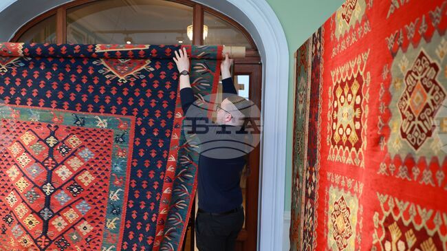 Rediscovered National Treasure: Bulgarian Kilims Exhibition Opens in Veliko Tarnovo