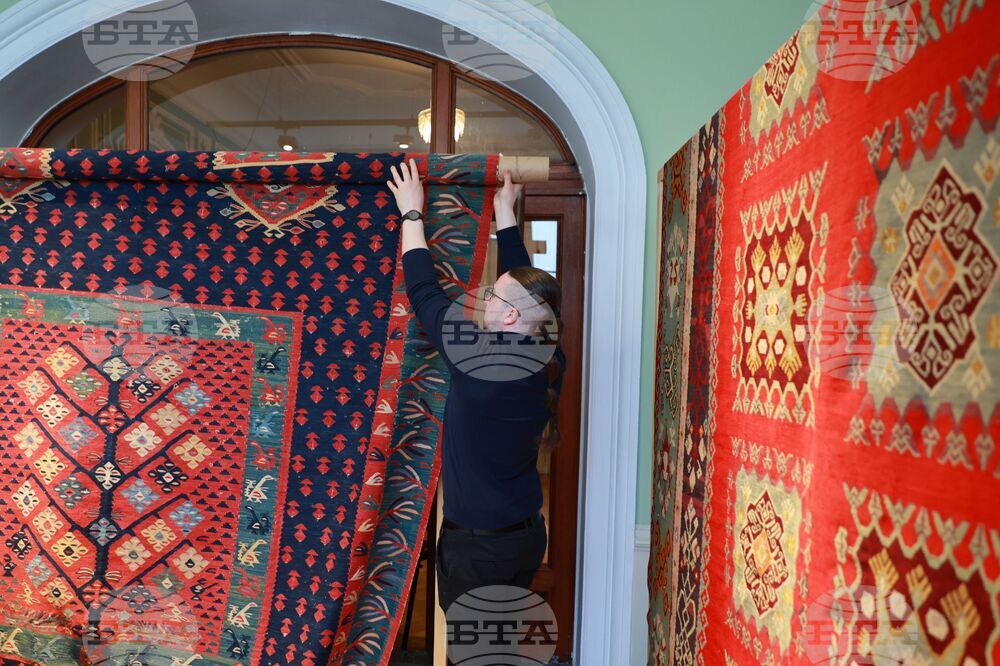 Rediscovered National Treasure: Bulgarian Kilims Exhibition Opens in Veliko Tarnovo