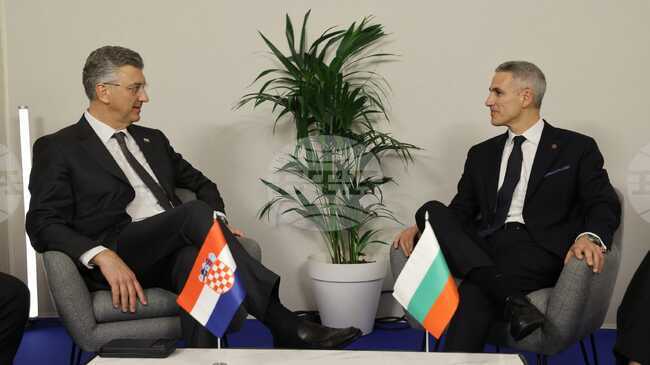 Мерки срещу повишаване на цените на горивата обсъдиха премиерите на България и Хърватия 