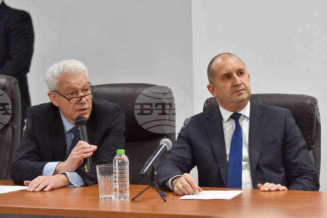 Пловдив - Румен Радев - среща