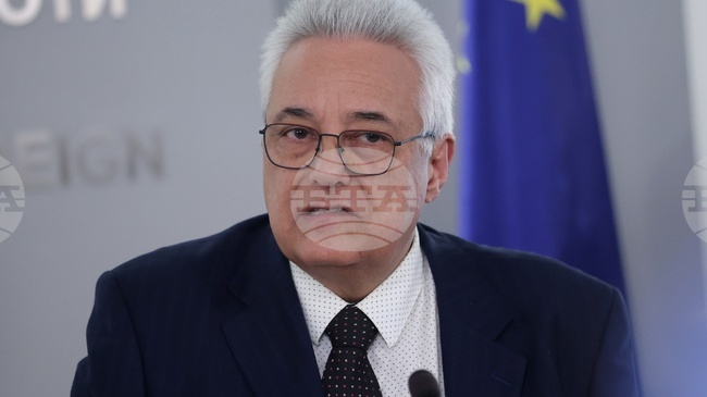 От МВнР заявиха, че не е имало привилегировани при евакуацията на българите от Близкия изток