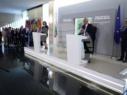 Министерство на външните работи - Кризисен щаб - брифинг