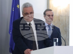 Министерство на външните работи - Кризисен щаб - брифинг