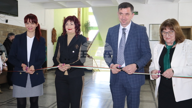 Нов STEM център е открит в гимназията по селско стопанство „Никола Пушкаров“ в Попово