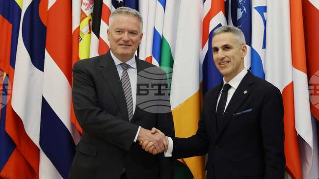 Членството на България в ОИСР остава стратегически национален приоритет, каза служебният премиер Андрей Гюров