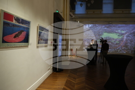 Vivacom Art Hall - Кристо и Жан-Клод - изложба