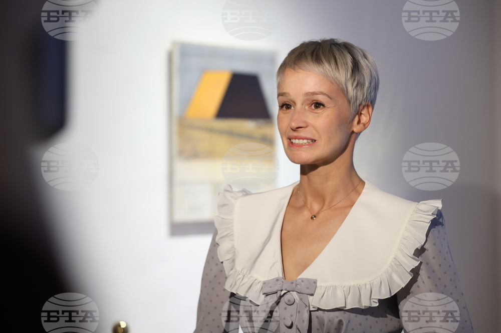 Vivacom Art Hall - Кристо и Жан-Клод - изложба