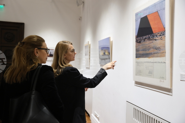 Vivacom Art Hall - Кристо и Жан-Клод - изложба