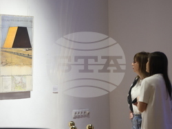 Vivacom Art Hall - Кристо и Жан-Клод - изложба