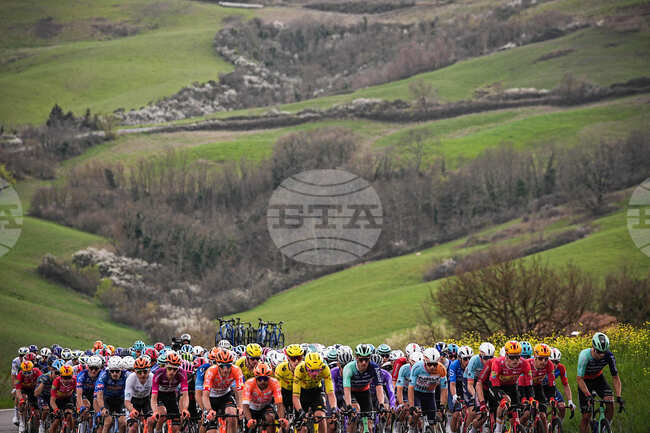 Младият испански колоездач Хауме Гуардено е пострадал сериозно при сблъсък с лек автомобил по време на тренировка