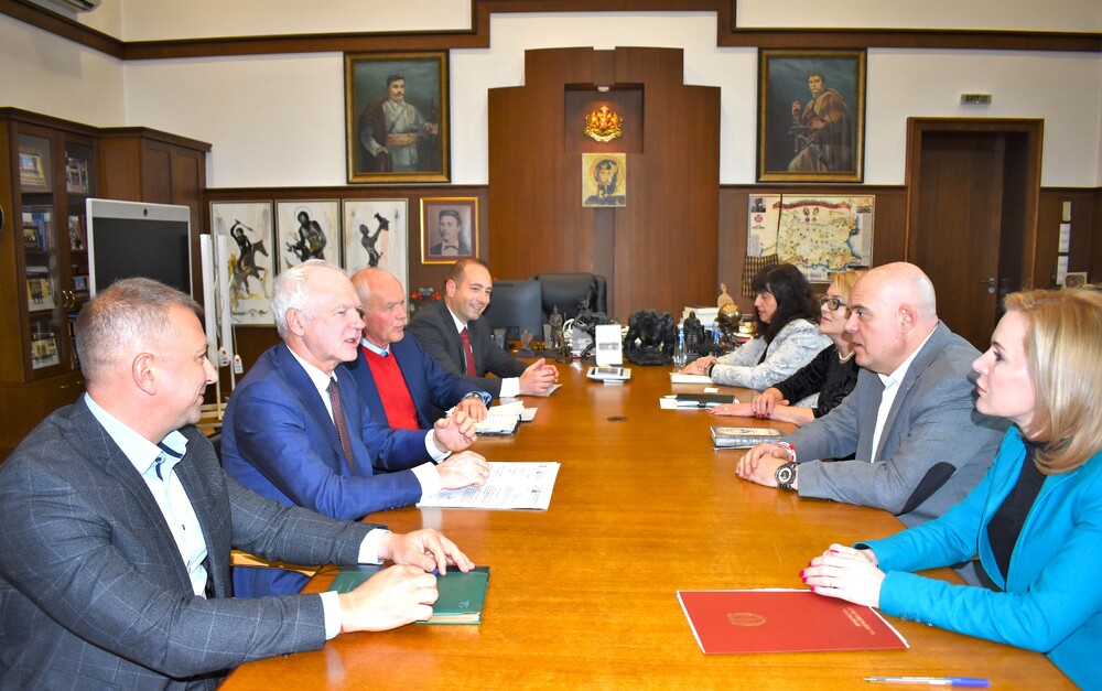 Главният прокурор Иван Гешев проведе работна среща с ръководството на АИКБ
