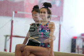 Спортна гимнастика - тренировка - Никол Стоименова - Палома Спиридонова