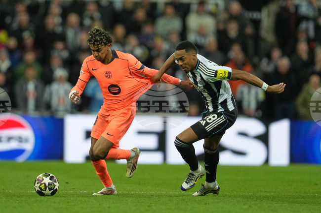 Ламин Ямал не тренира с Барселона, Ерик Гарсия се готви по специална програма