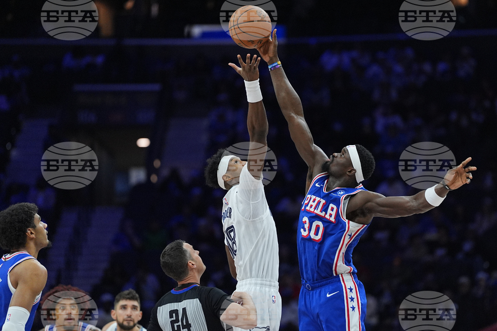 Grizzlies 76ers Basketball