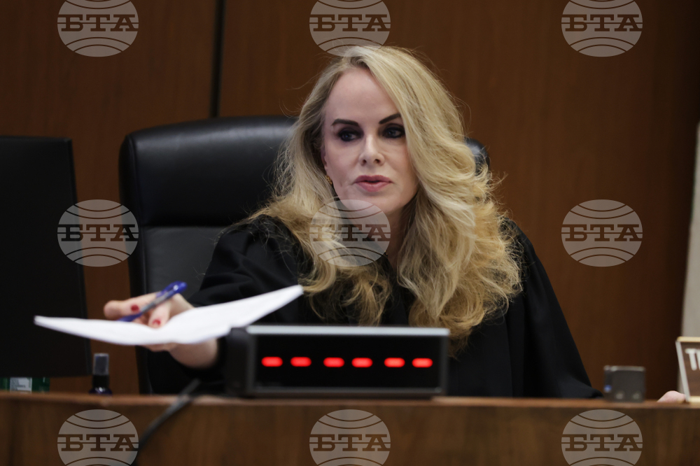 Rihanna Shots Fired House