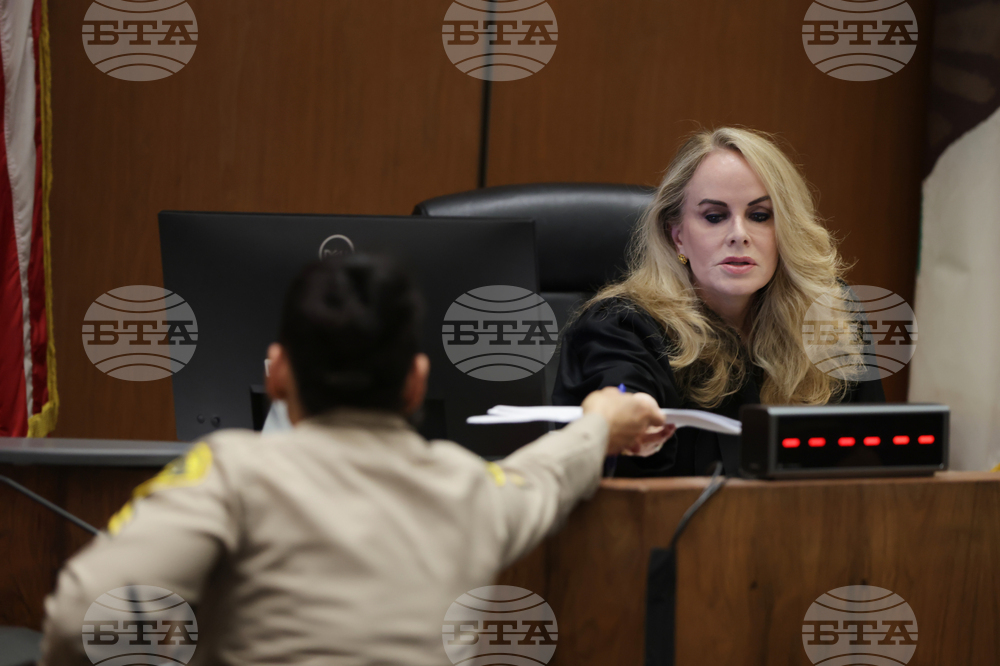 Rihanna Shots Fired House