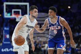 Grizzlies 76ers Basketball