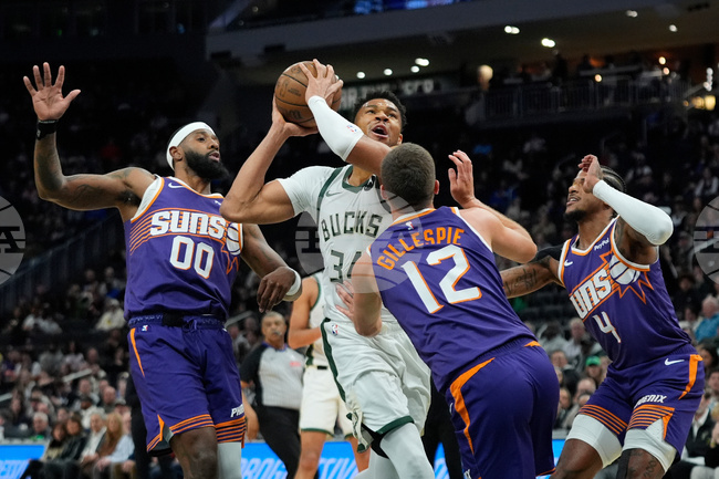 Suns Bucks Basketball