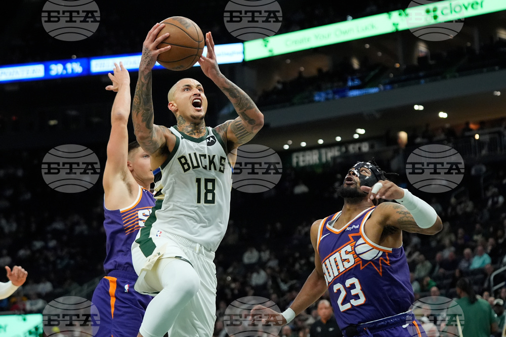 Suns Bucks Basketball